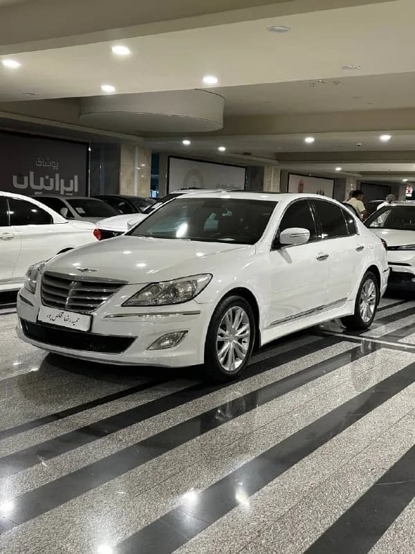 هیوندای جنسیس — عکس ۱ از ۶