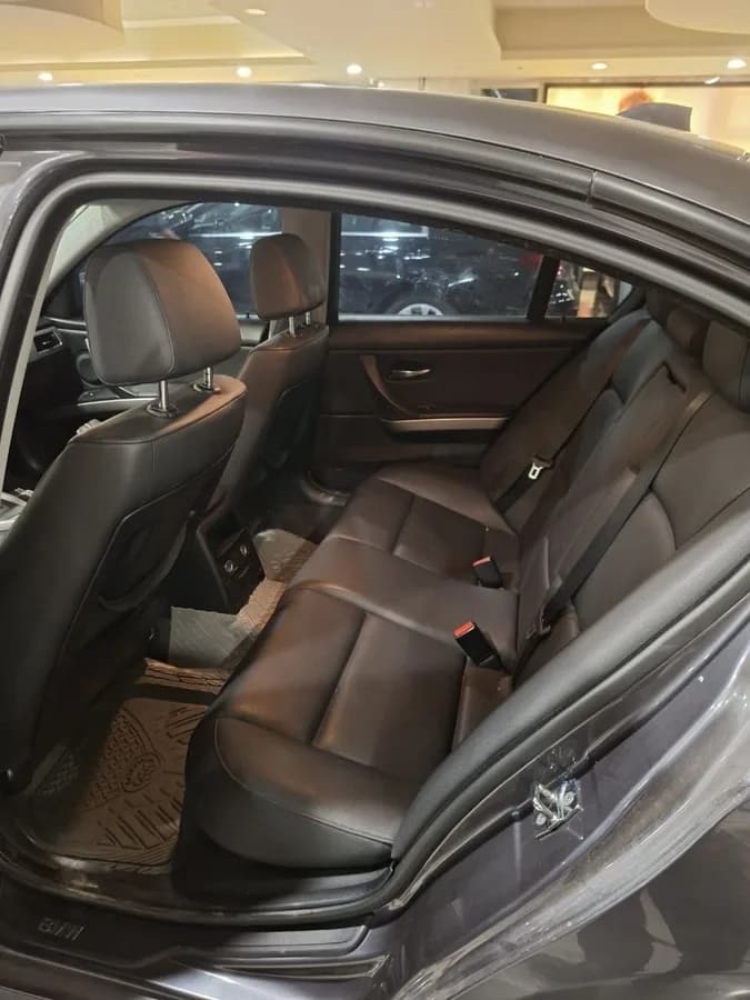 بی ام و سری 3 — عکس ۲ از ۶