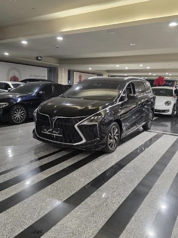 فردا موتور سوبا M4 — عکس ۱ از ۱