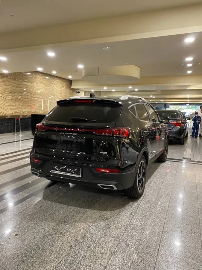 کی ام سی X5 — عکس ۶ از ۶