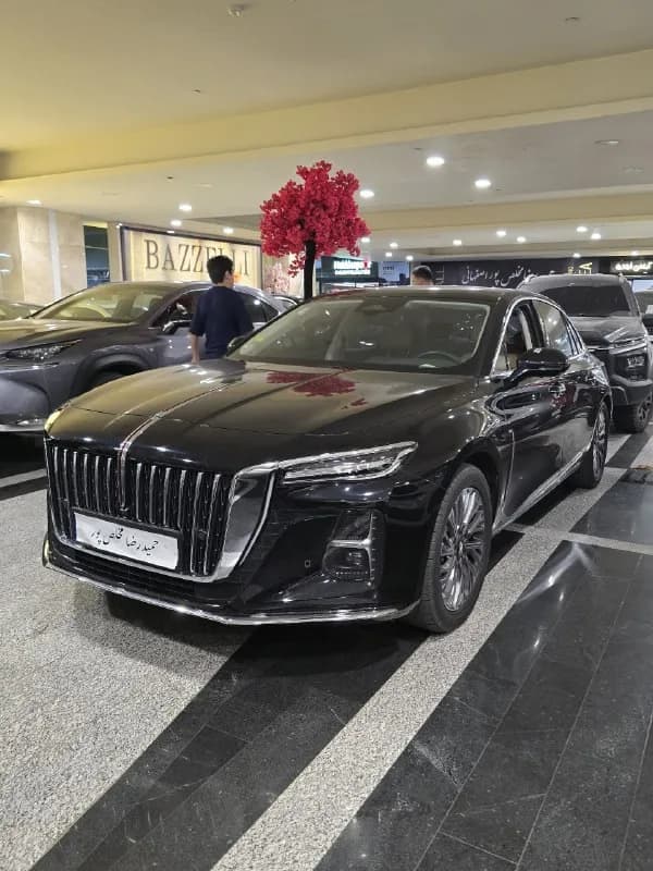 هونگچی H5 — عکس ۱ از ۶