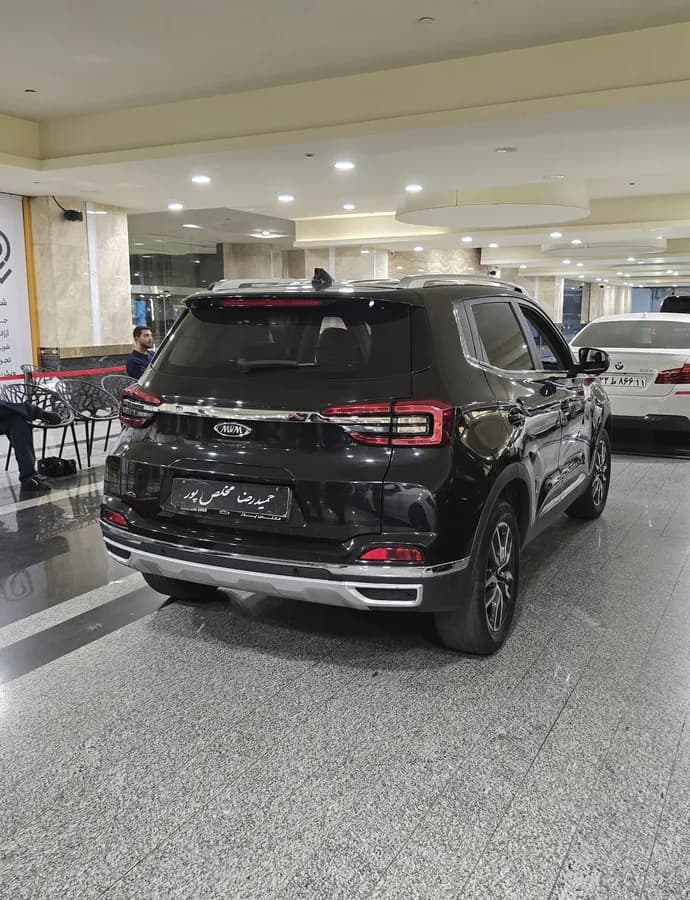ام وی ام X55 — عکس ۵ از ۶