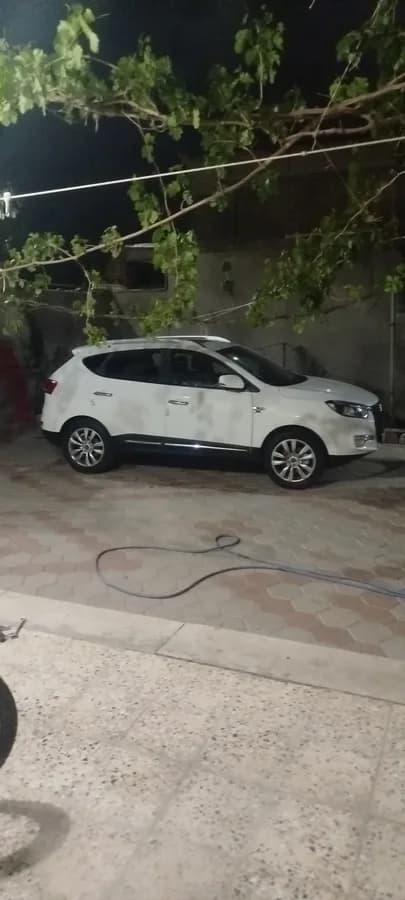 جک S5 — عکس ۳ از ۳