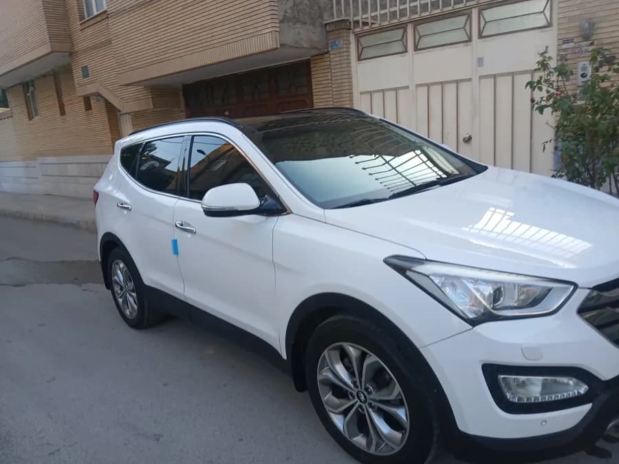 هیوندای سانتافه — عکس ۱ از ۳