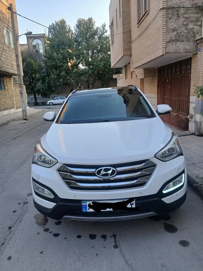 هیوندای سانتافه — عکس ۳ از ۳