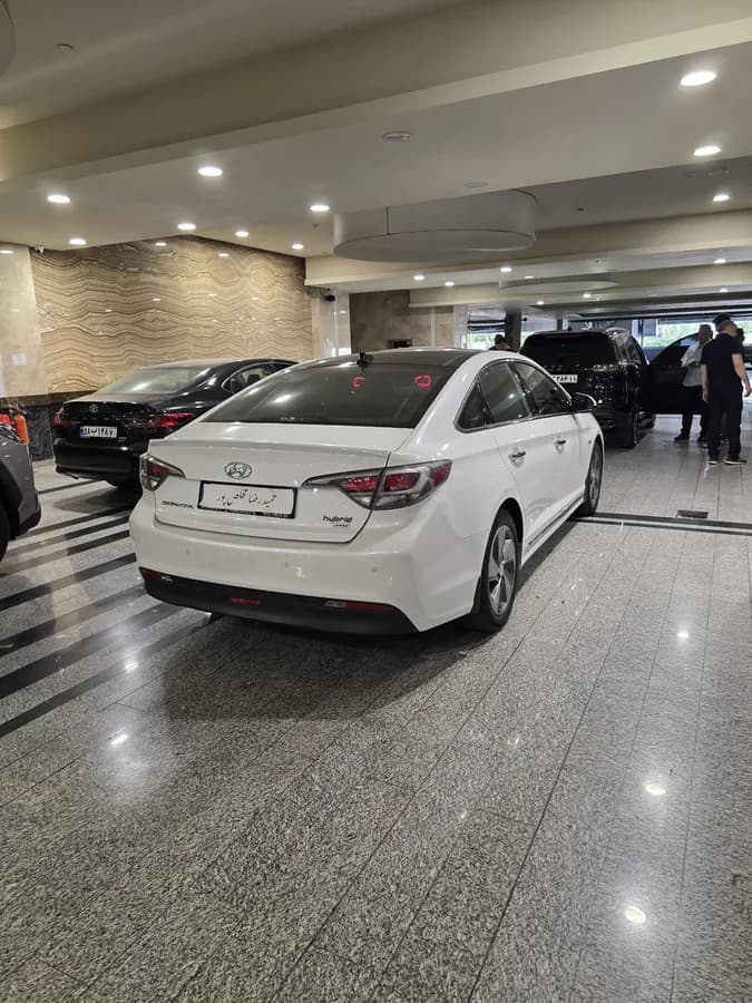 هیوندای سوناتا — عکس ۶ از ۷