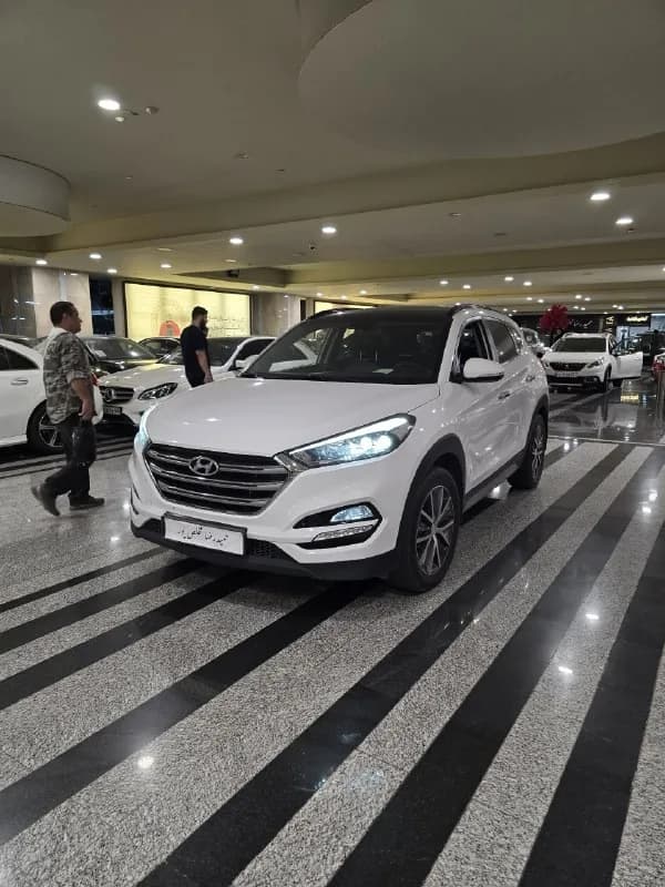 هیوندای توسان — عکس ۱ از ۶