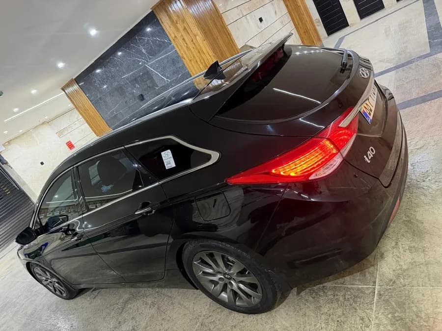 هیوندای i40 — عکس ۲ از ۲