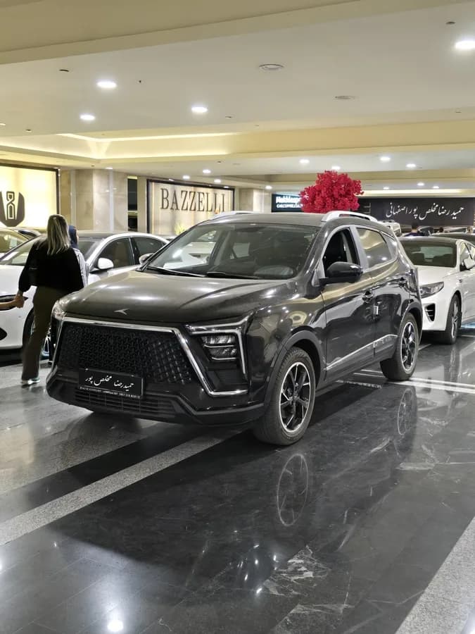 کی ام سی X5 — عکس ۳ از ۶