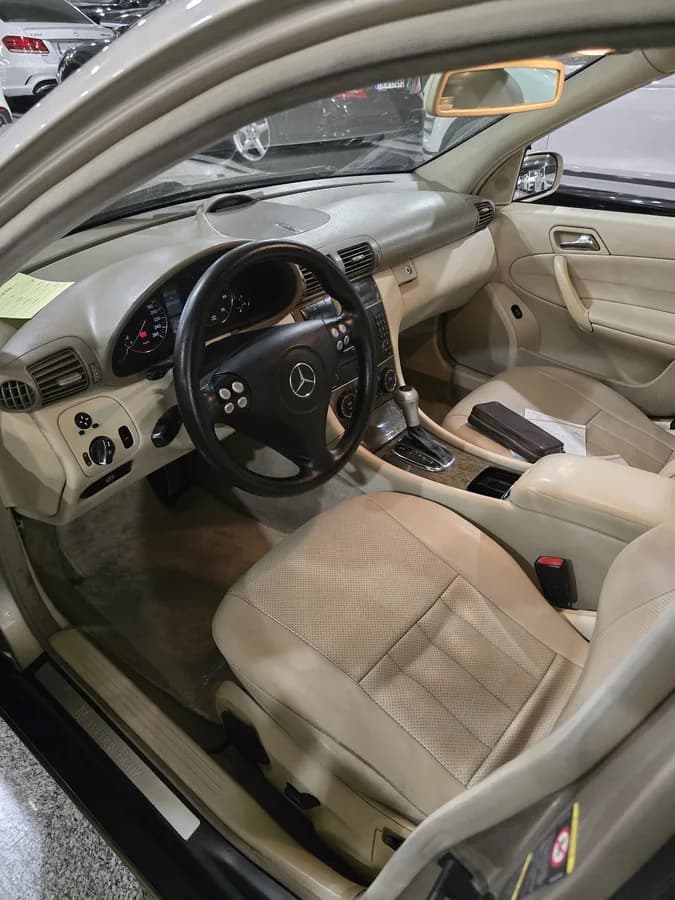 مرسدس بنز کلاس C — عکس ۲ از ۶