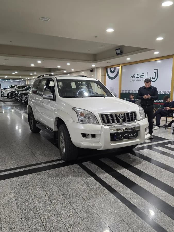 تویوتا پرادو — عکس ۶ از ۶