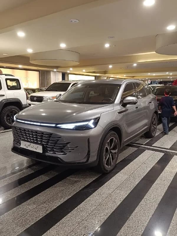 بیجینگ X7 — عکس ۱ از ۶