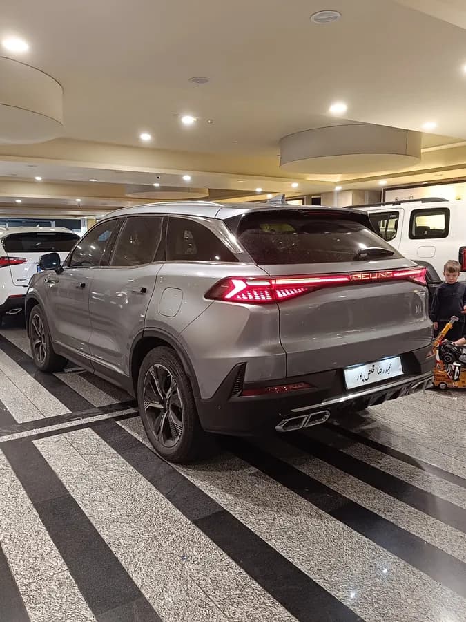بیجینگ X7 — عکس ۳ از ۶