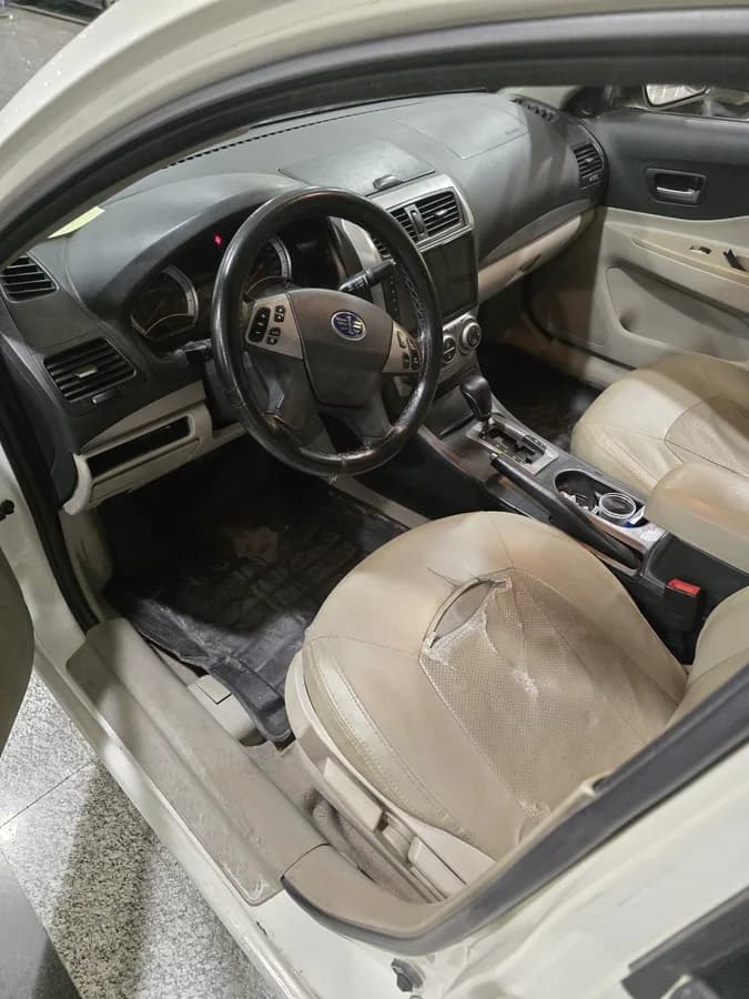 بسترن B50 — عکس ۲ از ۶