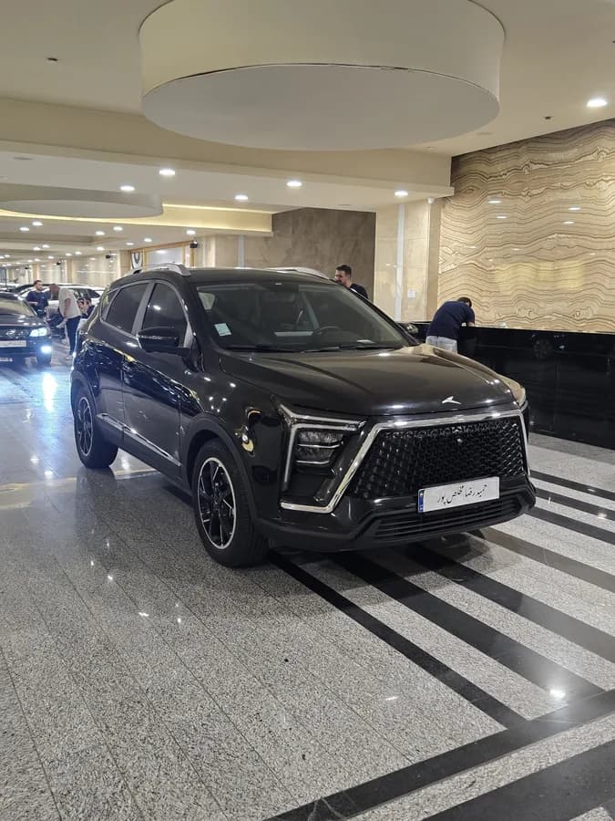 کی ام سی X5 — عکس ۲ از ۶