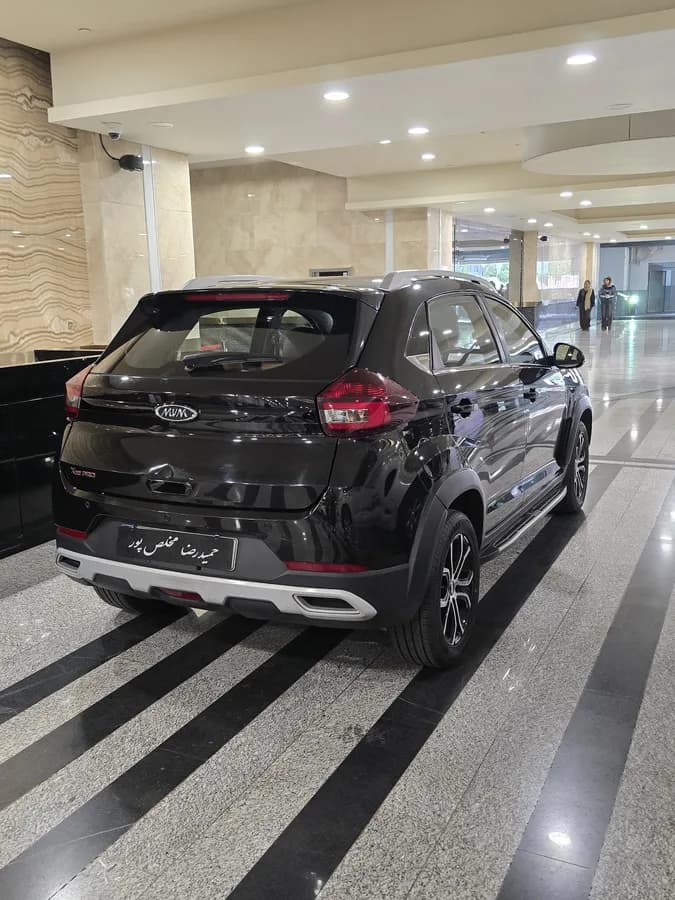 ام وی ام X22 — عکس ۴ از ۶