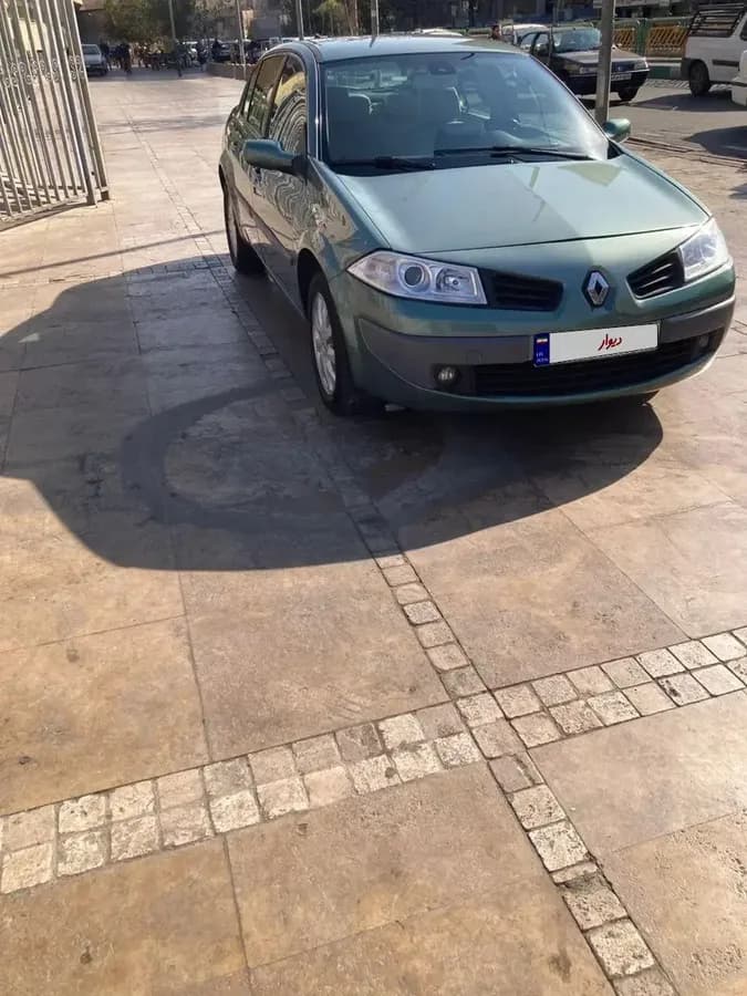 رنو مگان — عکس ۱۰ از ۱۰