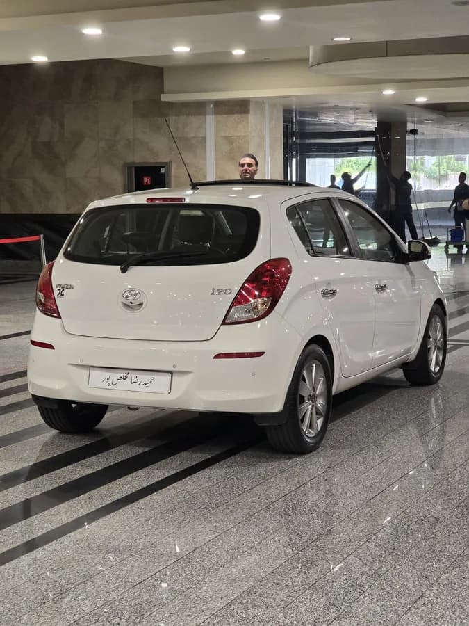 هیوندای i20 — عکس ۷ از ۷