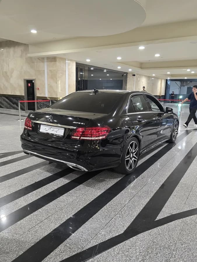 مرسدس بنز کلاس E — عکس ۲ از ۶