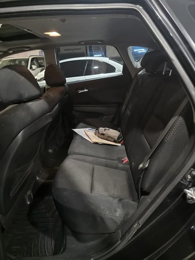 هیوندای i30 — عکس ۵ از ۶