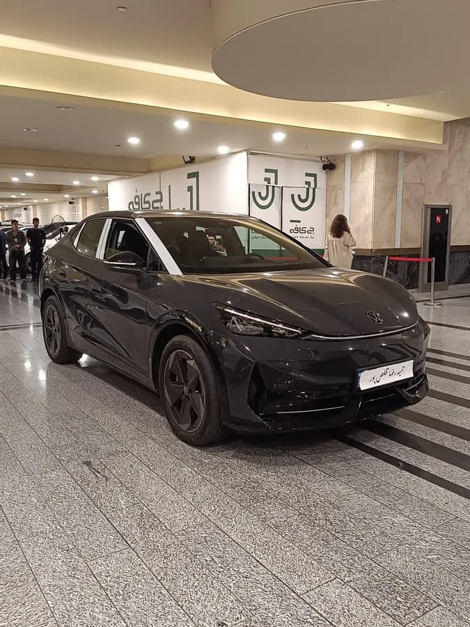 فولکس آیدی یونیکس — عکس ۴ از ۶