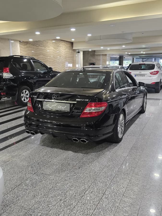مرسدس بنز کلاس C — عکس ۳ از ۶