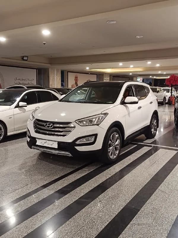 هیوندای سانتافه — عکس ۱ از ۶