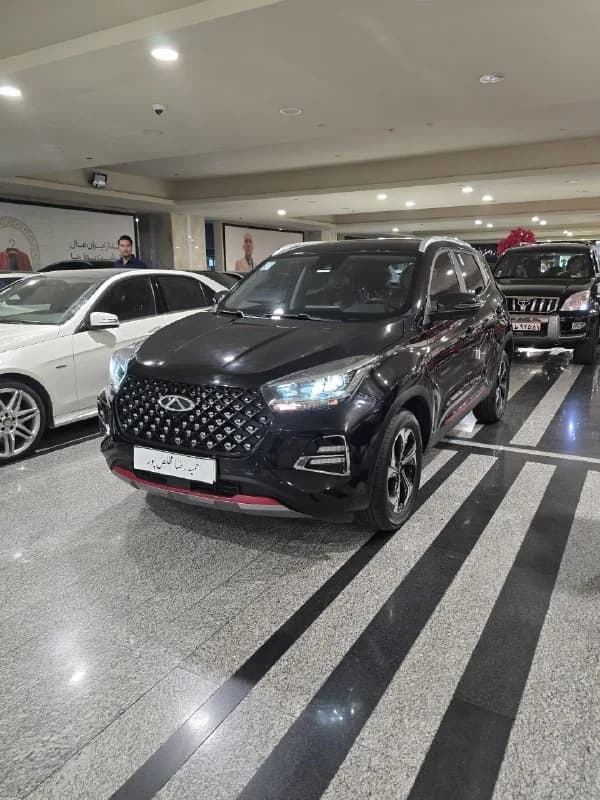 ام وی ام X55 پرو — عکس ۱ از ۶