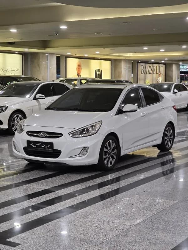 هیوندای اکسنت — عکس ۱ از ۶