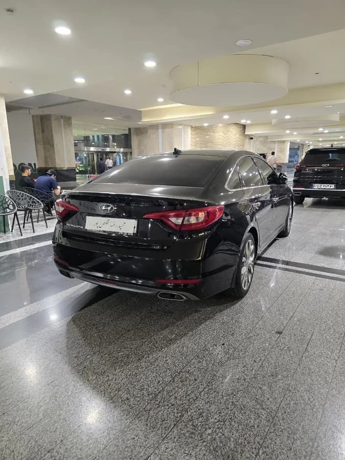 هیوندای سوناتا — عکس ۵ از ۵