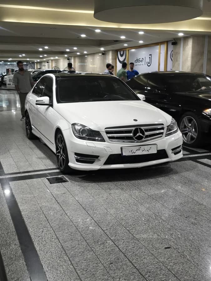 مرسدس بنز کلاس C — عکس ۲ از ۷