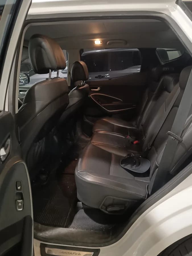 هیوندای سانتافه — عکس ۴ از ۶