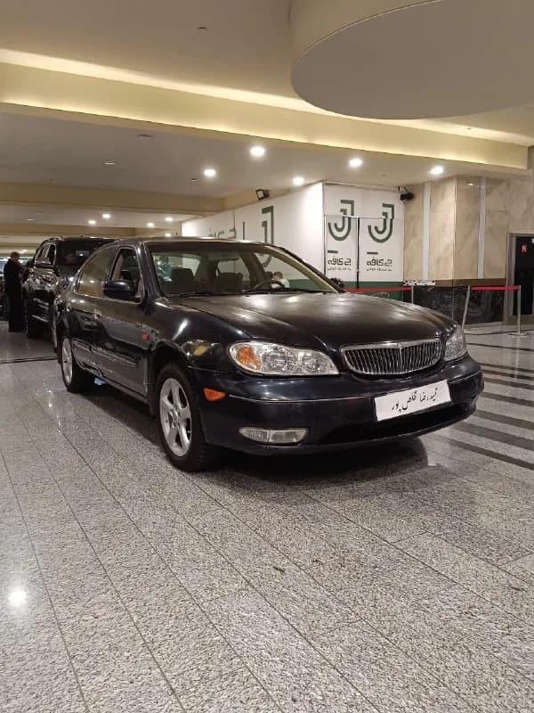 نیسان ماکسیما — عکس ۱ از ۷