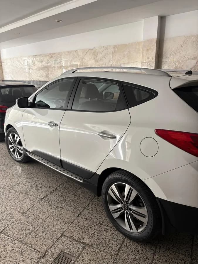 هیوندای توسان — عکس ۶ از ۶