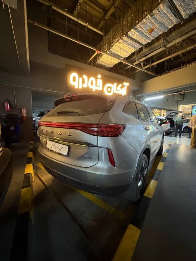 هاوال H6 — عکس ۲ از ۳