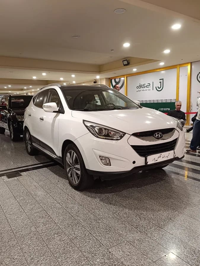 هیوندای توسان — عکس ۶ از ۶