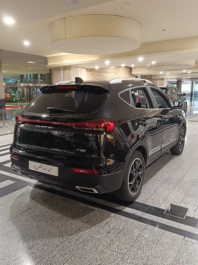 کی ام سی X5 — عکس ۳ از ۶