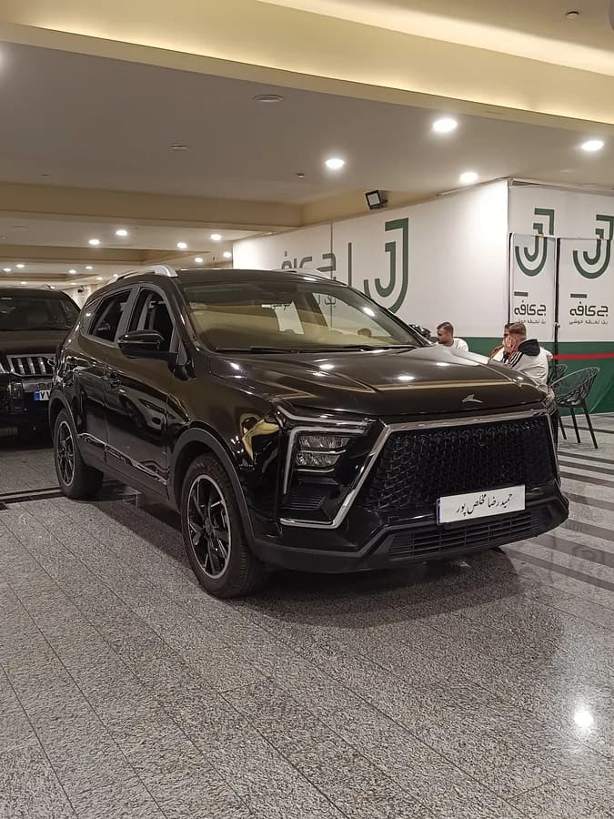 کی ام سی X5 — عکس ۲ از ۶