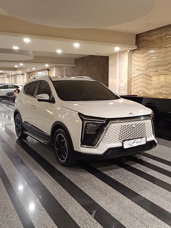 کی ام سی X5 — عکس ۳ از ۷