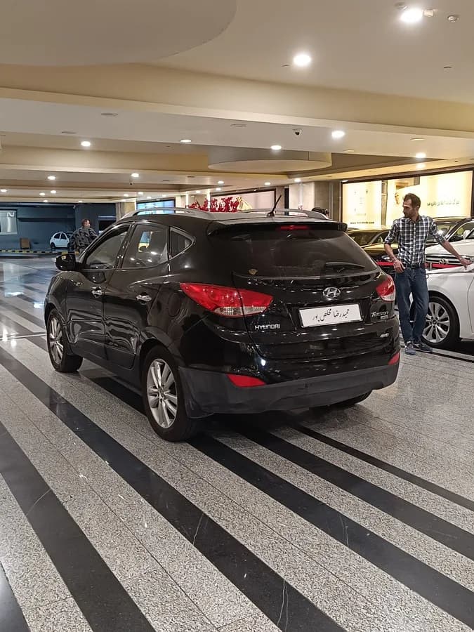 هیوندای توسان — عکس ۴ از ۶