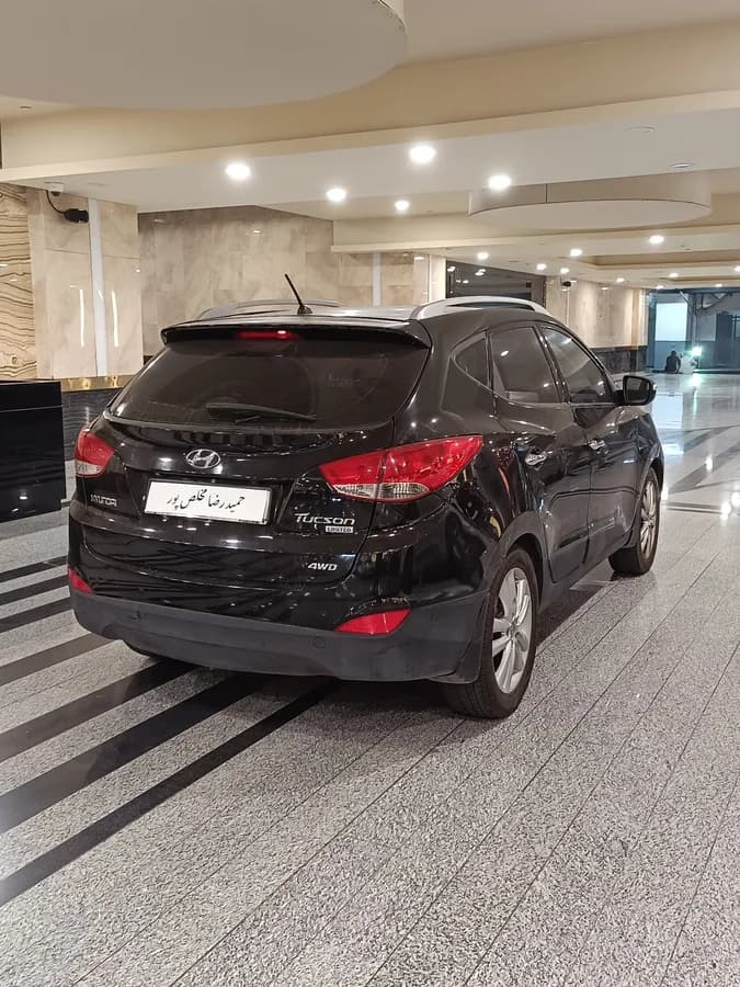 هیوندای توسان — عکس ۲ از ۶