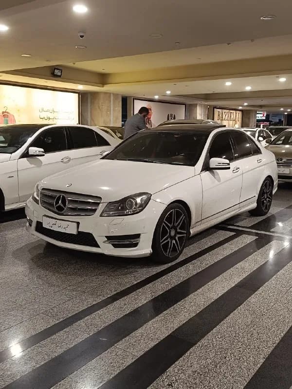 مرسدس بنز کلاس C — عکس ۱ از ۶