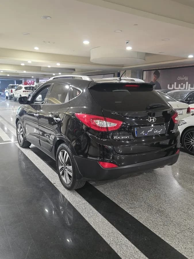 هیوندای توسان — عکس ۴ از ۵