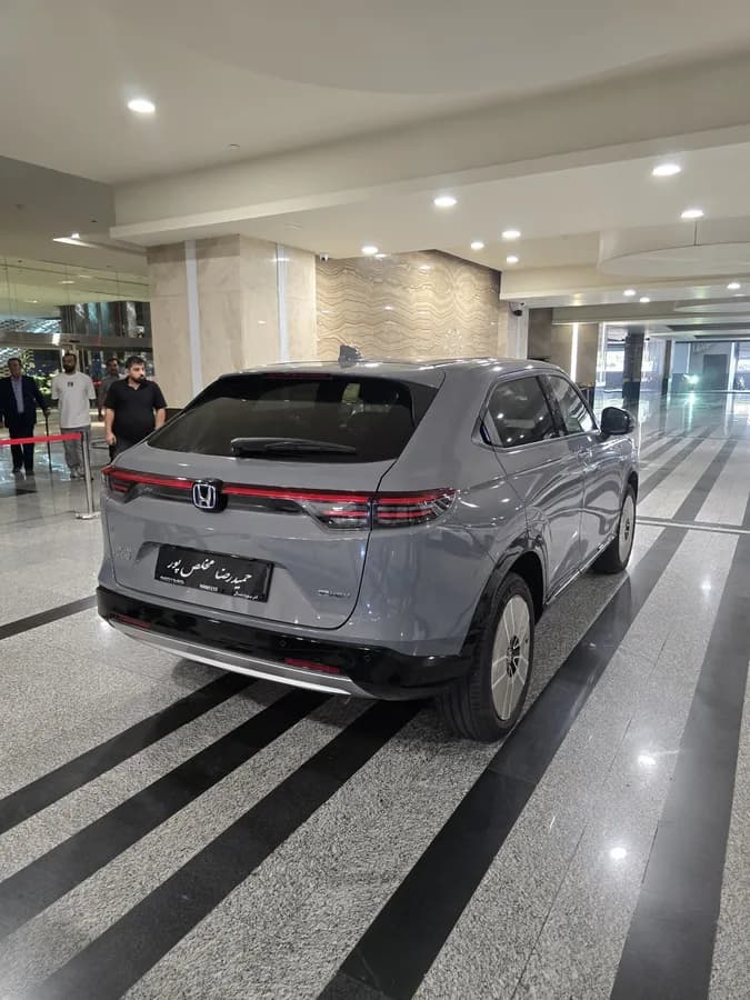 هوندا HR-V — عکس ۴ از ۶