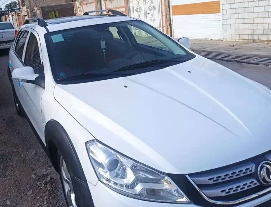 دانگ‌فنگ H30 کراس — عکس ۴ از ۹
