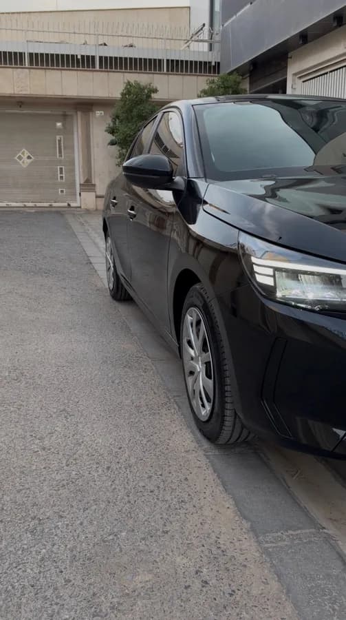 اپل کورسا — عکس ۴ از ۵