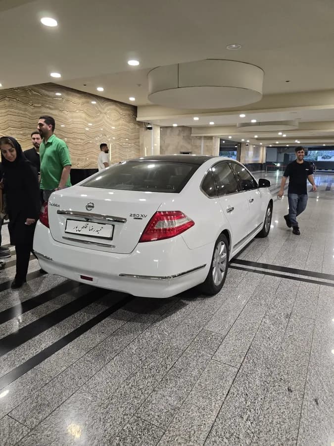 نیسان تیانا — عکس ۷ از ۷