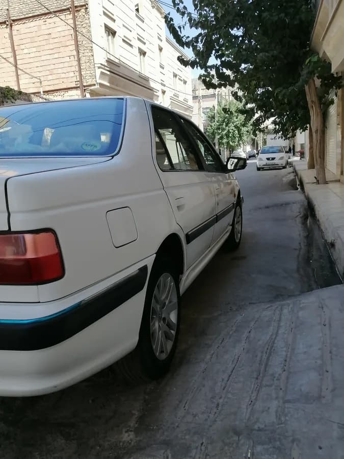 پژو پارس — عکس ۷ از ۱۰