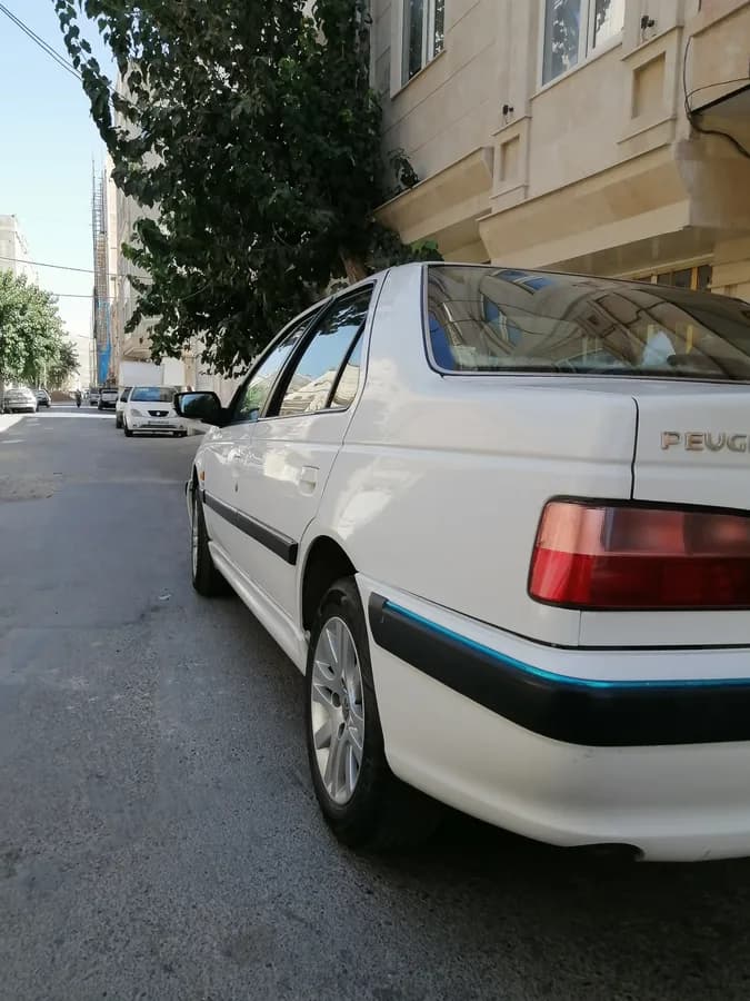 پژو پارس — عکس ۶ از ۱۰