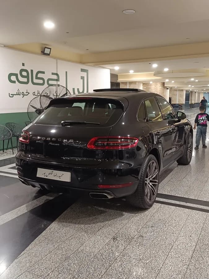 پورشه ماکان — عکس ۶ از ۷